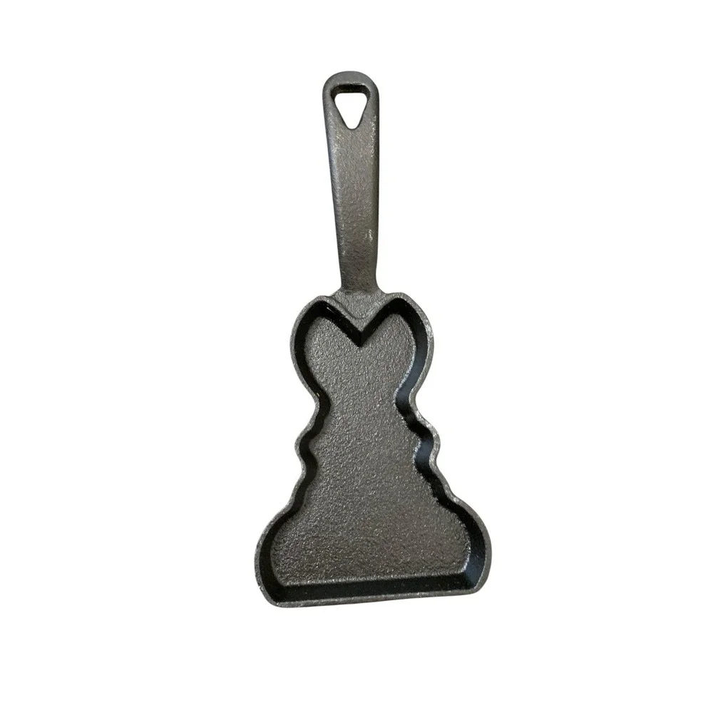 Cast Iron Bunny Rabbit Shape Mini Skillet Black Novelty Frying Pan